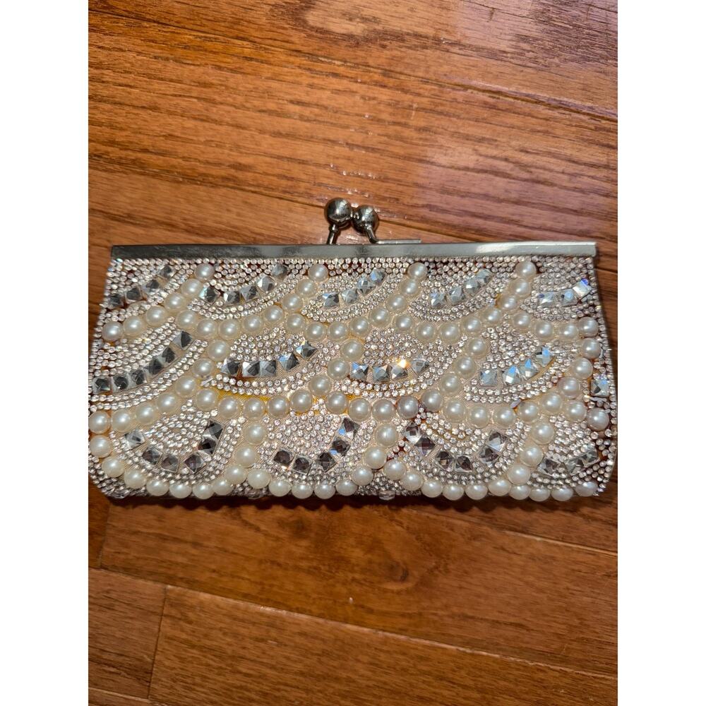 Wallet - Picture 2 of 2